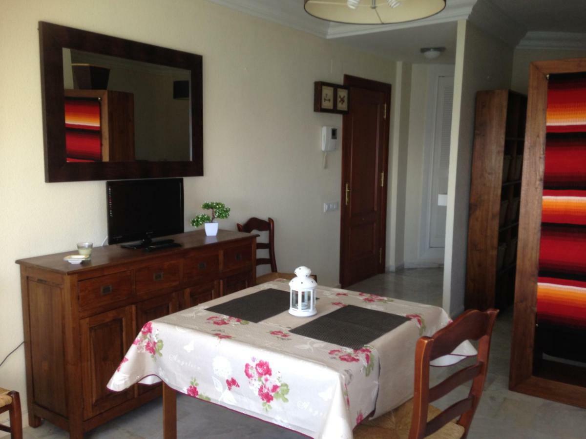 Apartamentos Vista A Tres Continentes Ла-Линеа-де-ла-Консепсьон Экстерьер фото